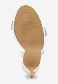 Renee - Białe Szpilki Sandały z Cyrkoniowymi i Transparentnymi Paskami Vikirissa. Okazja: na imprezę. Zapięcie: pasek. Kolor: biały. Wzór: aplikacja, paski. Obcas: na szpilce. Styl: elegancki. Wysokość obcasa: średni #3