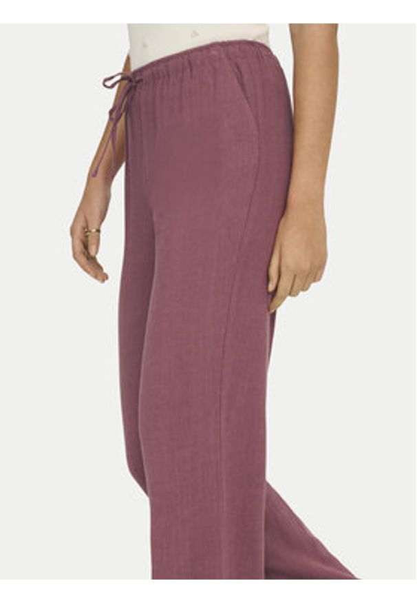 only - ONLY Spodnie materiałowe Siesta 15322263 Różowy Regular Fit. Kolor: różowy. Materiał: wiskoza