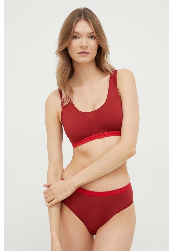 Calvin Klein Underwear komplet biustonosz i stringi kolor czerwony. Kolor: czerwony