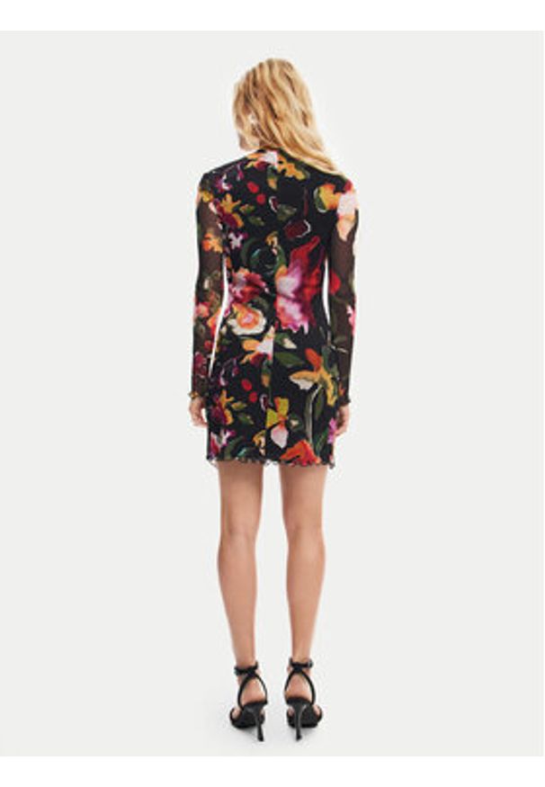 Desigual Sukienka codzienna Manila 24WWVK47 Czarny Slim Fit. Okazja: na co dzień. Kolor: czarny. Materiał: syntetyk. Typ sukienki: proste. Styl: casual