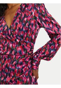 Guess Sukienka koktajlowa Marion W4BK40 WGLK2 Różowy Slim Fit. Kolor: różowy. Materiał: syntetyk. Styl: wizytowy #4