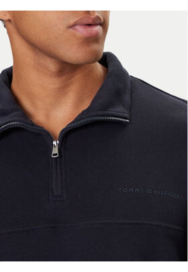 TOMMY HILFIGER - Tommy Hilfiger Bluza UM0UM03626 Granatowy Regular Fit. Kolor: niebieski. Materiał: bawełna