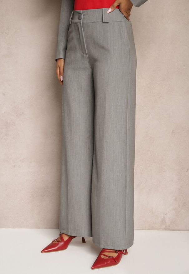 Renee - Szare Szerokie Spodnie z Wiskozą High Waist o Garniturowym Kroju Nioratta. Okazja: do pracy, na co dzień, na spotkanie biznesowe. Stan: podwyższony. Kolor: szary. Materiał: wiskoza. Styl: casual, biznesowy