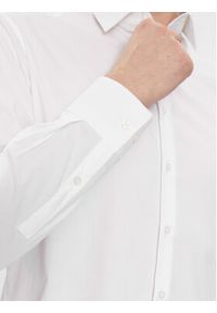 Calvin Klein Koszula K10K112744 Biały Slim Fit. Kolor: biały. Materiał: bawełna