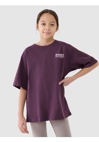 4f - 4F T-shirt oversize z nadrukiem dziewczęcy - fioletowy 152 (11-12 lat). Okazja: na co dzień. Kolor: fioletowy. Materiał: dzianina, bawełna, jersey. Długość rękawa: krótki rękaw. Długość: krótkie. Wzór: nadruk. Sezon: lato. Styl: klasyczny, sportowy, casual