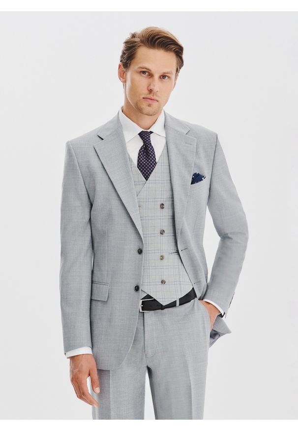 Pako Lorente - PAKO LORENTE - Gładki szary garnitur męski. Kolor: szary. Materiał: wełna, poliester. Wzór: gładki