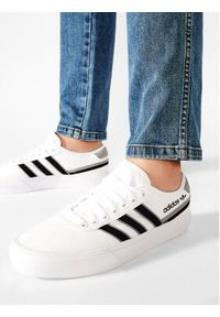 Adidas - adidas Sneakersy Delpala FY7467 Biały. Kolor: biały. Materiał: materiał #3
