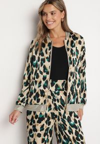 Born2be - Beżowo-Zielona Kurtka Bomberka w Panterkę ze Ściągaczami Irira. Okazja: na spacer, na co dzień. Kolor: beżowy. Materiał: jeans. Długość rękawa: długi rękaw. Długość: długie. Wzór: motyw zwierzęcy. Styl: casual, elegancki #2