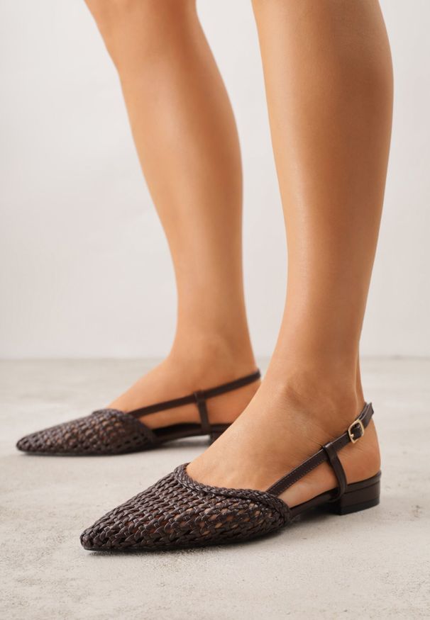 Born2be - Brązowe Sandały Ozdobione Plecionką Melorah. Okazja: na co dzień. Zapięcie: sprzączka. Kolor: brązowy. Materiał: jeans. Wzór: aplikacja. Styl: casual, elegancki