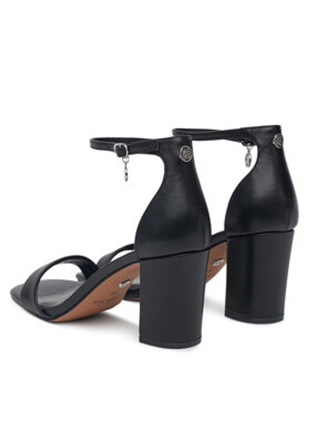 Nine West Sandały WFA2647-1 Czarny. Kolor: czarny. Materiał: skóra