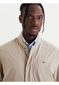 TOMMY HILFIGER - Tommy Hilfiger Kurtka bomber MW0MW36665 Beżowy Regular Fit. Kolor: beżowy. Materiał: syntetyk #3