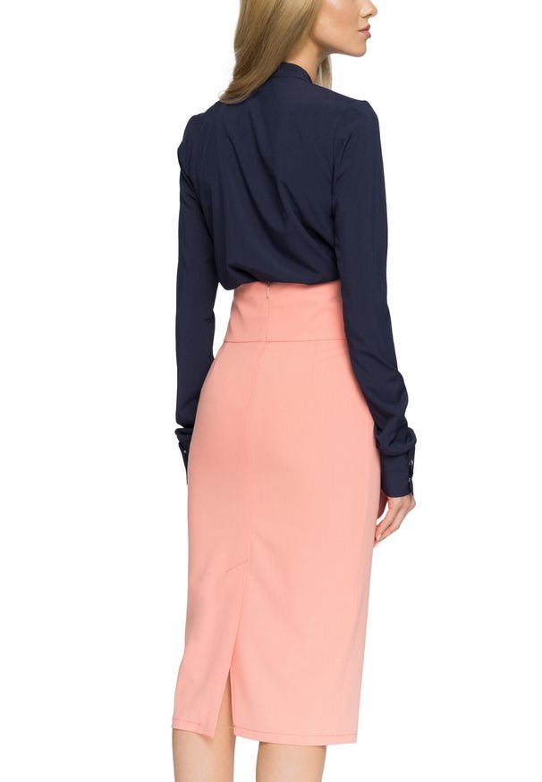 Style - Elegancka spódnica midi z guzikami w pasie. Okazja: do pracy. Styl: elegancki