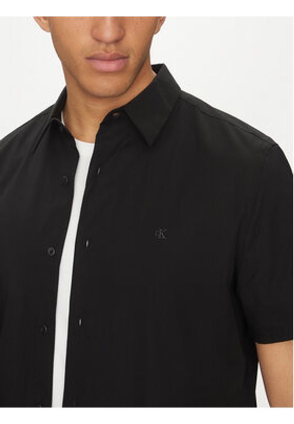 Calvin Klein Koszula Classic LV04LB125G Czarny Regular Fit. Kolor: czarny. Materiał: bawełna