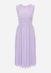 Born2be - Fioletowa Sukienka Midi Bez Rękawów z Plisowanym Dołem Dreana. Kolor: fioletowy. Długość rękawa: bez rękawów. Styl: elegancki. Długość: midi #2