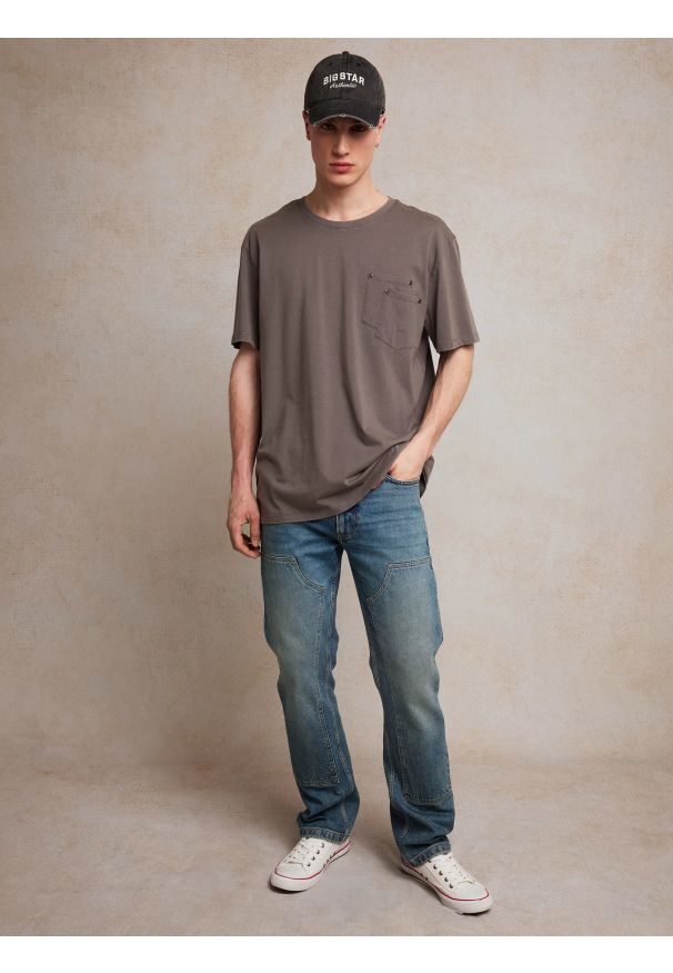 Big-Star - Koszulka męska z podwójną kieszonką na piersi szara Retores 905. Kolor: szary. Materiał: jeans. Wzór: nadruk