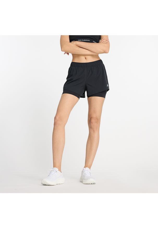 Spodenki damskie New Balance WS41287BK – czarne. Kolor: czarny. Materiał: poliester, materiał, elastan. Sport: fitness