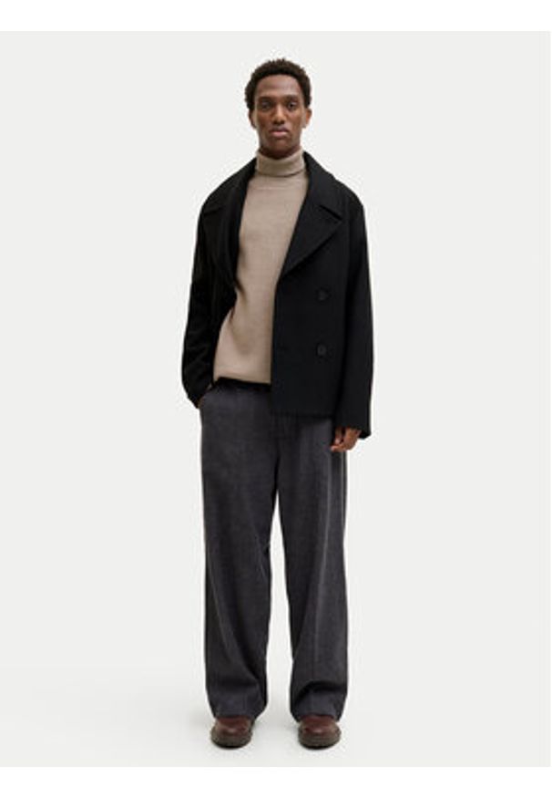 Jack & Jones Golf Milano 12285093 Beżowy Relaxed Fit. Typ kołnierza: golf. Kolor: beżowy. Materiał: bawełna