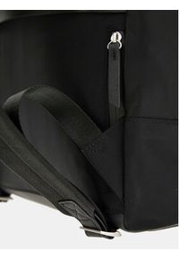Guess Plecak HMMINY P5111 Czarny. Kolor: czarny. Materiał: materiał #5