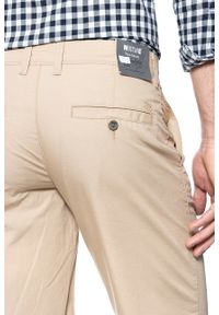 Mustang - MĘSKIE SZORTY MATERIAŁOWE MUSTANG CLASSIC CHINO SHORT 1005629 3260. Materiał: materiał #3