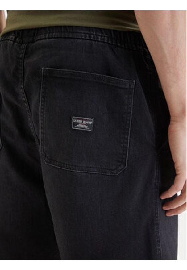 Guess Jeans Szorty jeansowe M6GD35 D8003 Czarny Relaxed Fit. Kolor: czarny. Materiał: bawełna