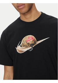 Nike T-Shirt FZ5283 010 Czarny Regular Fit. Kolor: czarny. Materiał: bawełna #4