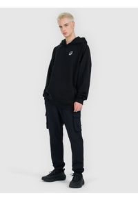 4f - 4F Bluza dresowa nierozpinana z kapturem męska - czarna XL. Okazja: na spacer, na uczelnię, na co dzień. Typ kołnierza: kaptur. Kolor: czarny. Materiał: dresówka. Styl: casual. Sport: turystyka piesza
