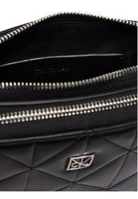 Calvin Klein Torebka Quilted Double Zip Camera Bag LV04F3328G Czarny. Kolor: czarny. Materiał: skórzane #4