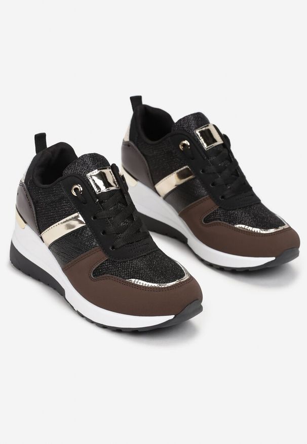 Born2be - Czarne Sneakersy na Koturnie z Wstawkami Chiffoc. Okazja: na co dzień. Nosek buta: okrągły. Zapięcie: sznurówki. Kolor: czarny. Materiał: materiał, jeans. Sezon: jesień, wiosna. Obcas: na koturnie. Wysokość obcasa: średni