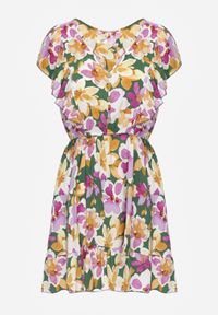 Renee - Zielono-Różowa Taliowana Bawełniana Sukienka w Kwiaty z Falbanami przy Ramionach z Gumką w Talii Nelova. Kolor: zielony. Materiał: bawełna. Długość rękawa: krótki rękaw. Wzór: kwiaty. Sezon: lato. Styl: elegancki, wizytowy #8