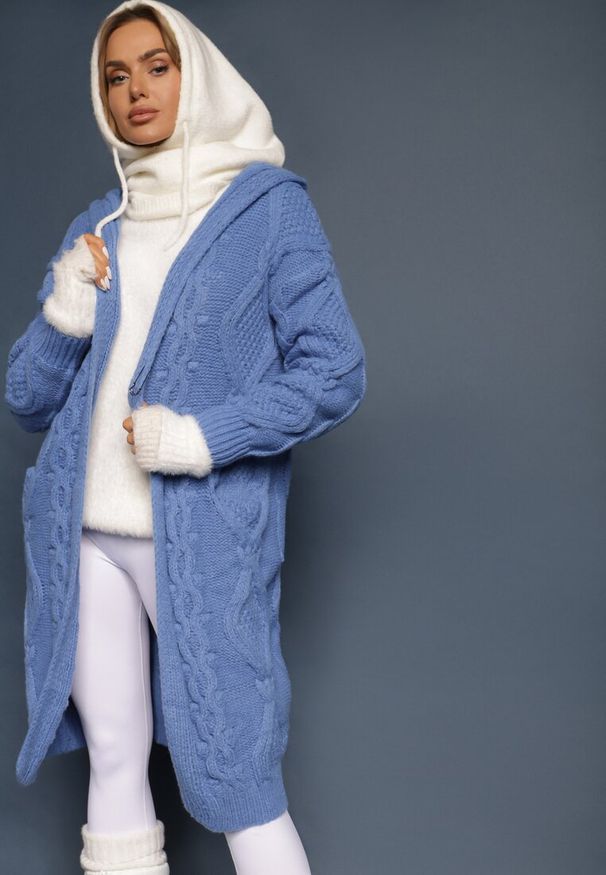 Renee - Niebieski Kardigan o Długim Fasonie z Kapturem i Kieszeniami Oricyna. Typ kołnierza: kaptur. Kolor: niebieski. Długość: długie. Sezon: jesień