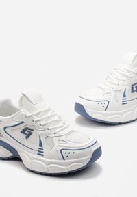 Renee - Niebieskie Sneakersy na Grubej Podeszwie z Naszywkami Lutnesia. Okazja: na co dzień. Kolor: niebieski. Wzór: aplikacja #5