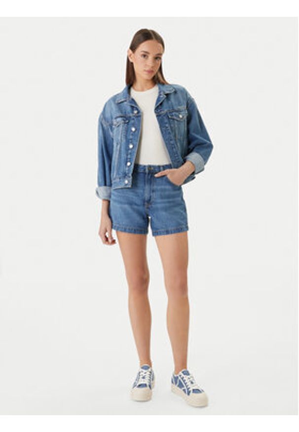 Guess Jeans Szorty jeansowe W5GD0S D5O13 Niebieski Regular Fit. Kolor: niebieski. Materiał: bawełna