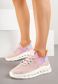 Renee - Różowe Buty Sportowe Sneakersy Siateczkowe na Tłoczonej Platformie Lurilia. Okazja: na co dzień. Kolor: różowy. Materiał: jeans. Obcas: na platformie #1