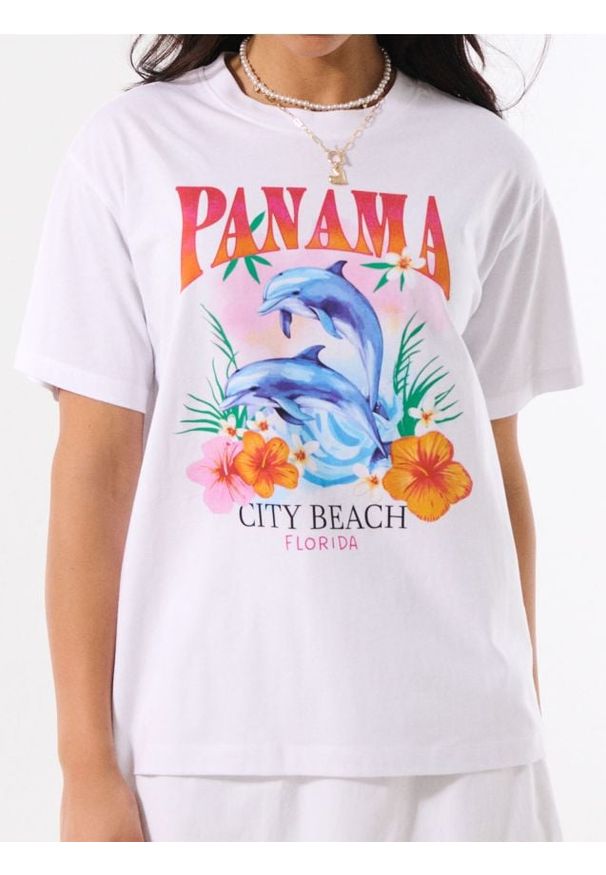 Sinsay - Koszulka z nadrukiem - biały. Kolor: biały. Wzór: nadruk