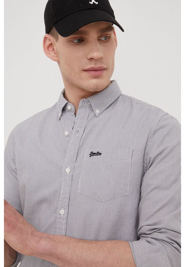 Superdry koszula bawełniana męska kolor szary regular z kołnierzykiem button-down. Typ kołnierza: button down. Kolor: szary. Materiał: bawełna. Długość rękawa: długi rękaw. Długość: długie