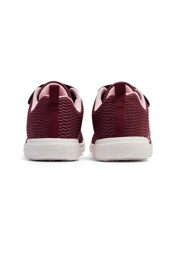 Sneakersy dla dzieci Hummel Actus Recycled. Okazja: na uczelnię. Zapięcie: rzepy. Kolor: czerwony, różowy, wielokolorowy. Sport: joga i pilates