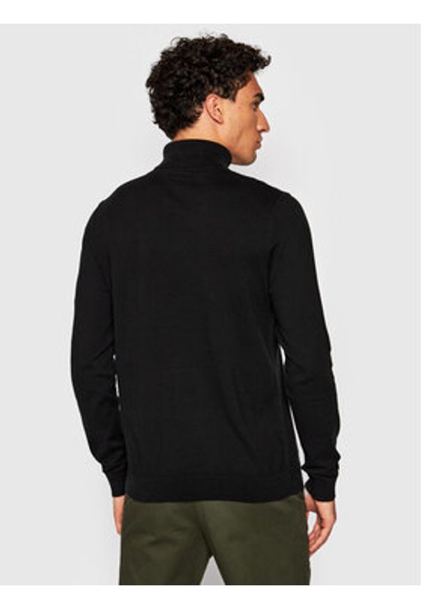 Selected Homme Golf Berg 16074684 Czarny Regular Fit. Typ kołnierza: golf. Kolor: czarny. Materiał: bawełna