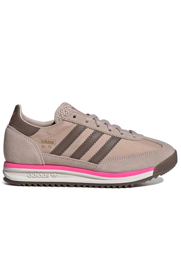 Adidas - Buty młodzieżowe adidas Originals SL RS 72 IH6800 - beżowe. Zapięcie: pasek. Kolor: beżowy. Materiał: zamsz, nylon, guma. Szerokość cholewki: normalna. Wzór: aplikacja, paski. Sezon: lato