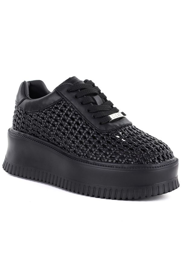 GOE - Półbuty sneakersy damskie na platformie ażurowe czarne Goe TT2N4043. Kolor: czarny. Materiał: skóra ekologiczna. Wzór: ażurowy. Obcas: na platformie. Styl: elegancki