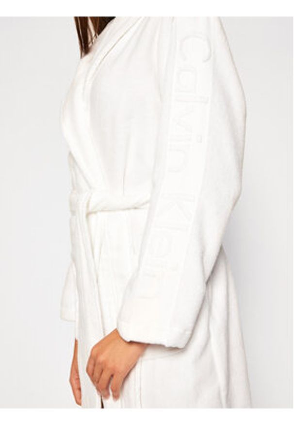 Calvin Klein Underwear Szlafrok Robe 000EW1159E Biały. Kolor: biały. Materiał: bawełna