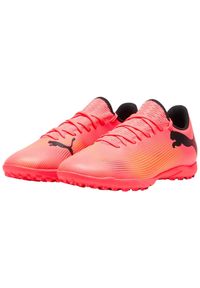 Puma - Męskie Buty Piłkarskie Na Sztuczną Nawierzchnię Future 7 Play. Kolor: różowy. Sport: piłka nożna