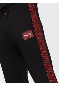 Hugo Spodnie dresowe Dacino 50472725 Czarny Regular Fit. Kolor: czarny. Materiał: dresówka, bawełna #2