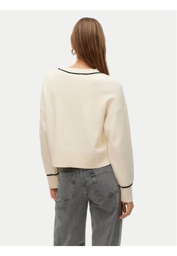 Vero Moda Sweter Saba 10318077 Écru Regular Fit. Materiał: syntetyk