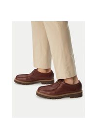 Półbuty Clarks. Kolor: brązowy #1