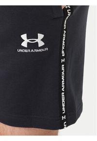 Under Armour Szorty sportowe UA Icon Fleece Taping 1390299 Czarny Regular Fit. Kolor: czarny. Materiał: bawełna. Styl: sportowy #5