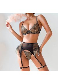 Intica - Komplet bielizny z falbanami z eleganckimi detalami Brocha. Kolor: czarny. Materiał: tkanina #6