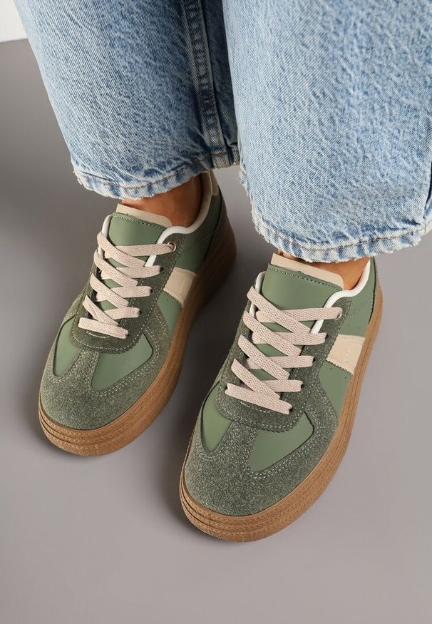 Born2be - Zielone Sneakersy Klasyczne Tenisówki na Tłoczonej Platformie Nanislla. Okazja: na co dzień. Kolor: zielony. Obcas: na platformie
