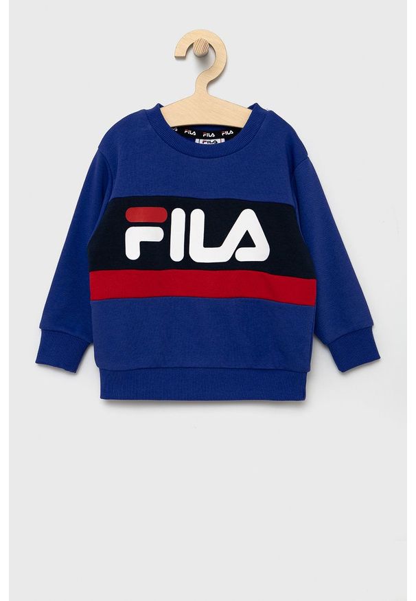 Fila Bluza dziecięca kolor fioletowy z nadrukiem. Okazja: na co dzień. Kolor: fioletowy. Materiał: dzianina. Wzór: nadruk. Styl: casual