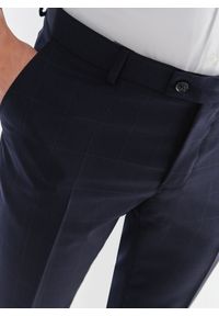 Pako Lorente - PAKO LORENTE – Wełniane spodnie garniturowe w kratę. Materiał: wełna #10