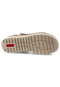 Sandały damskie Rieker, cholewka ze skóry ekologicznej z materiałowym wnętrzem zapinane na rzep, beżowe, V1382-64. Zapięcie: rzepy. Kolor: beżowy. Materiał: materiał, skóra ekologiczna #3